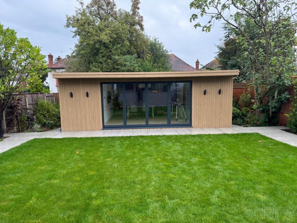 Garden Rooms Elstree and Borehamwood