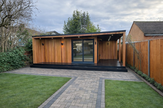 Premium outdoor workspace and relaxation area